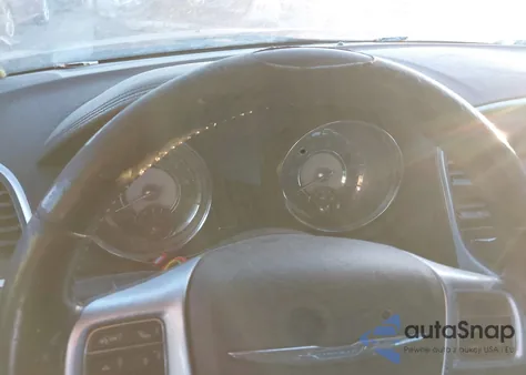 2011 Chrysler 300 Limited z USA, uszkodzony, nr VIN 2C3CA5CG0BH531251